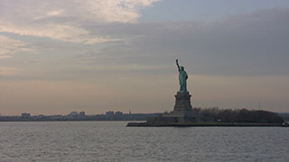アメリカ/ニューヨーク/リバティ島/自由の女神像