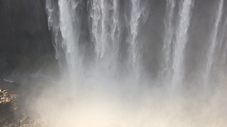 ジンバブエ/ビクトリアの滝